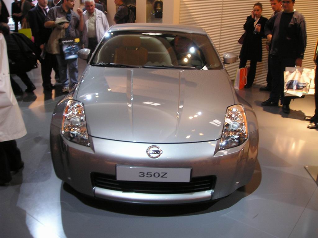 Mondial_2004_Nissan_350Z