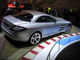 TN_Mondial_2004_Mercedes_SLR_3